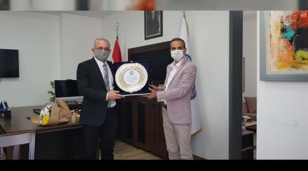 ADÜ Eğitim Fakültesi'nde devir teslim