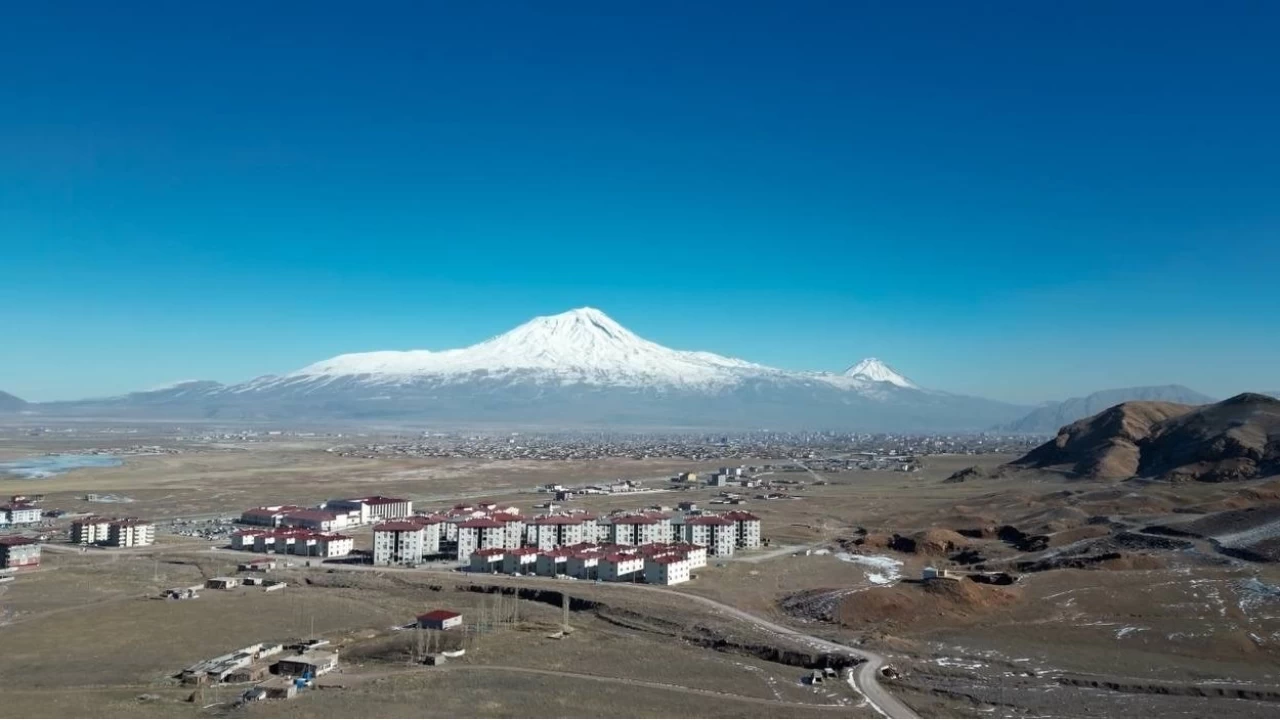 A�r� Da�� ihti�am�yla g�z kama�t�r�yor