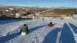 Ağrı'da karın tadını çocuklar çıkardı