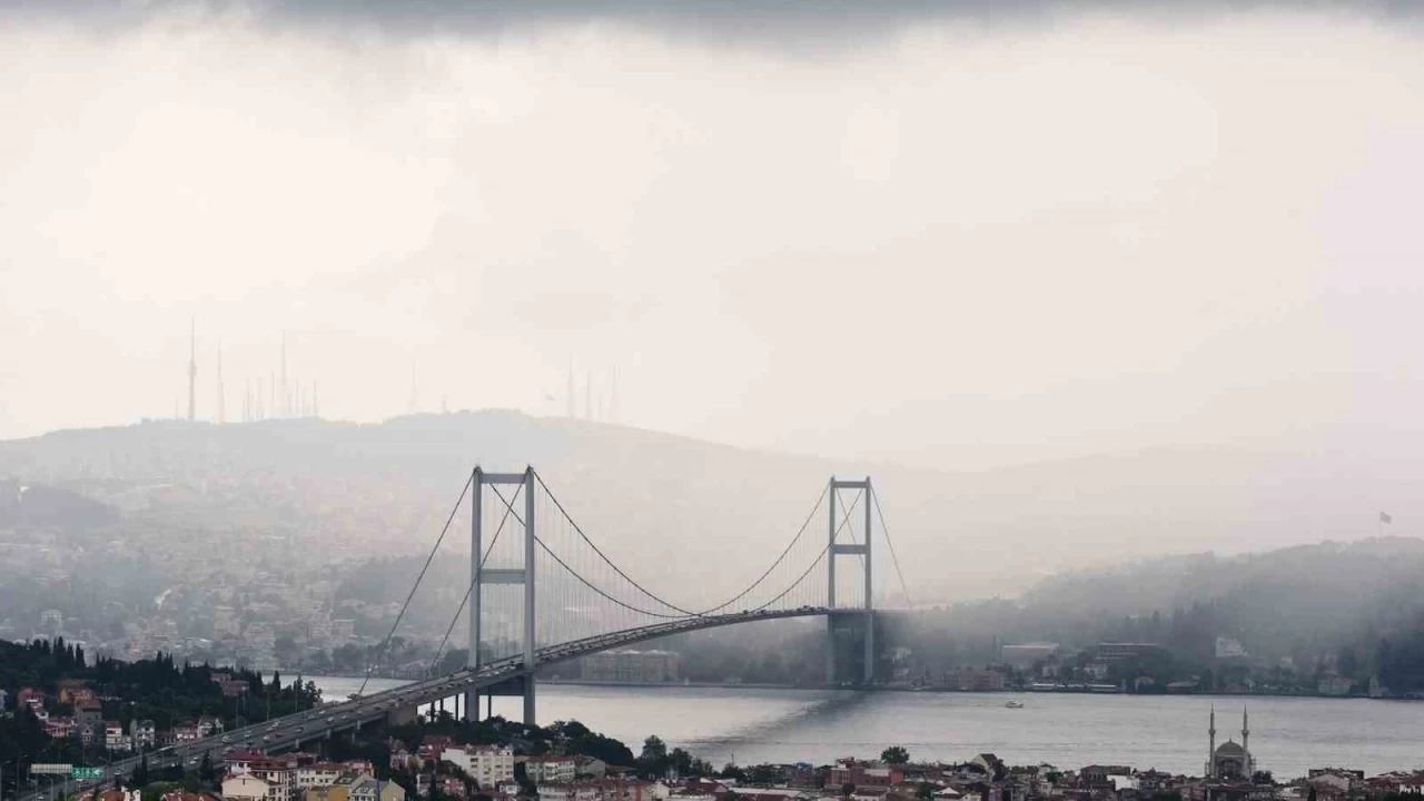 AKOM'dan İstanbul için sağanak yağış uyarısı