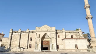 Aksaray Ulu Cami: Seluklu'dan Osmanl'ya bir miras