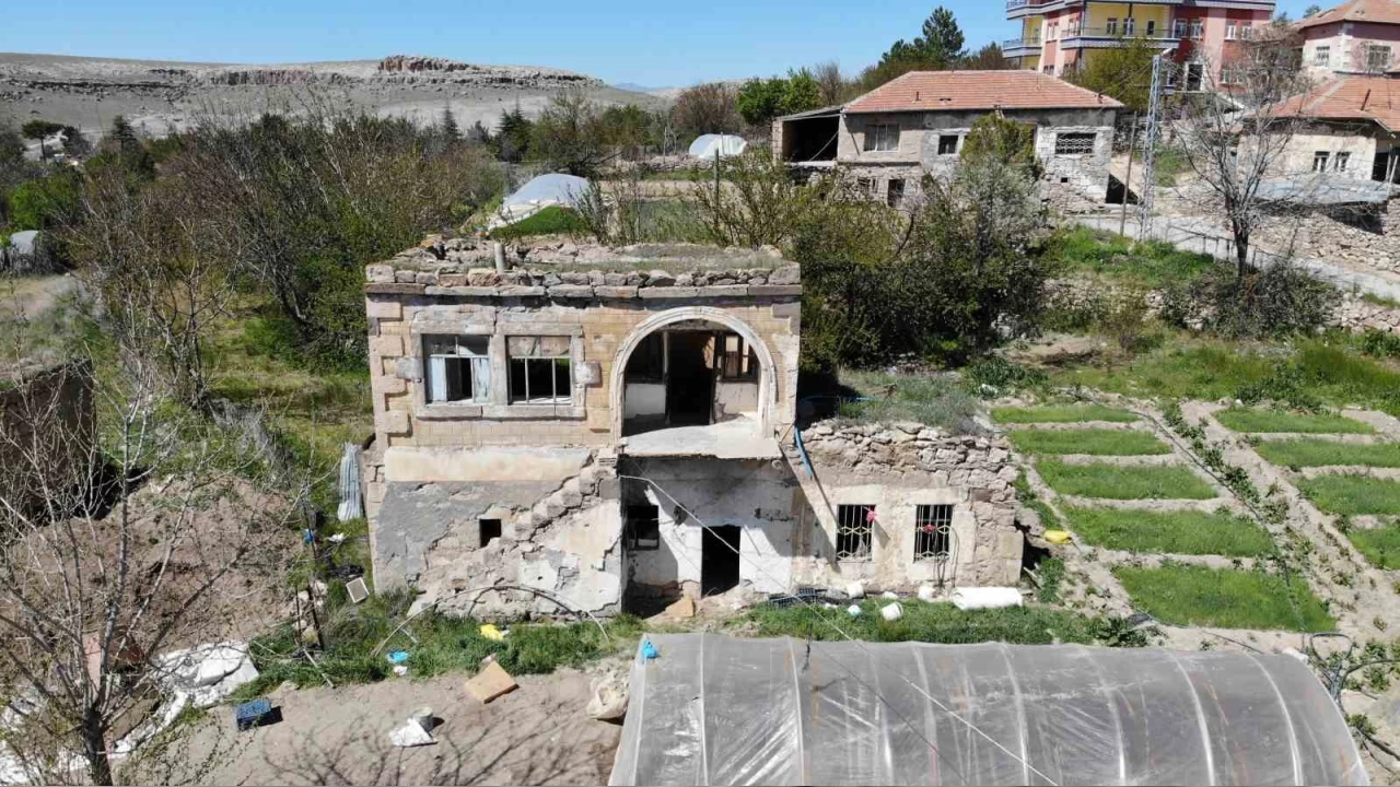 Aksaray'da Kemal Sunal ve Ye�il�am izleri