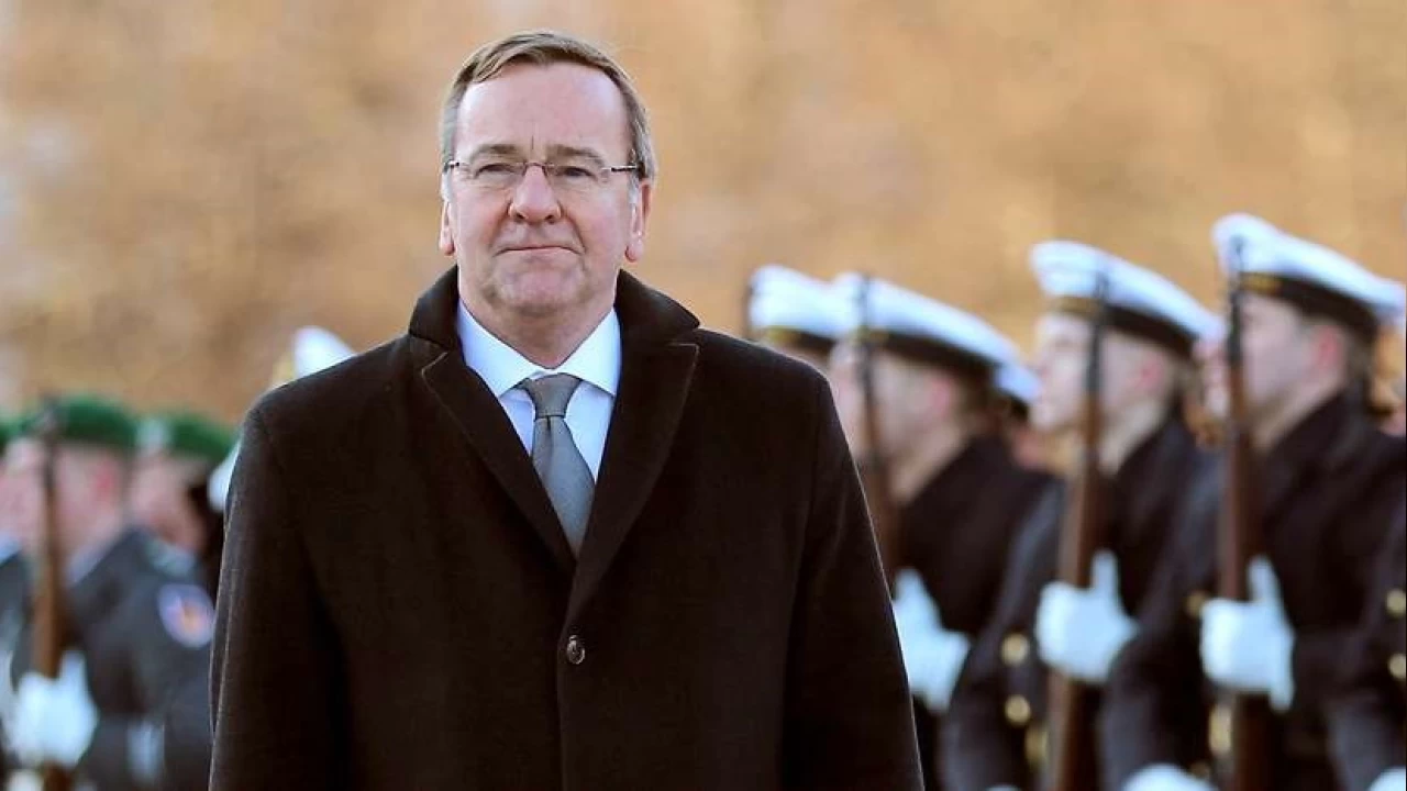 Almanya'n�n savunmas� yetersiz