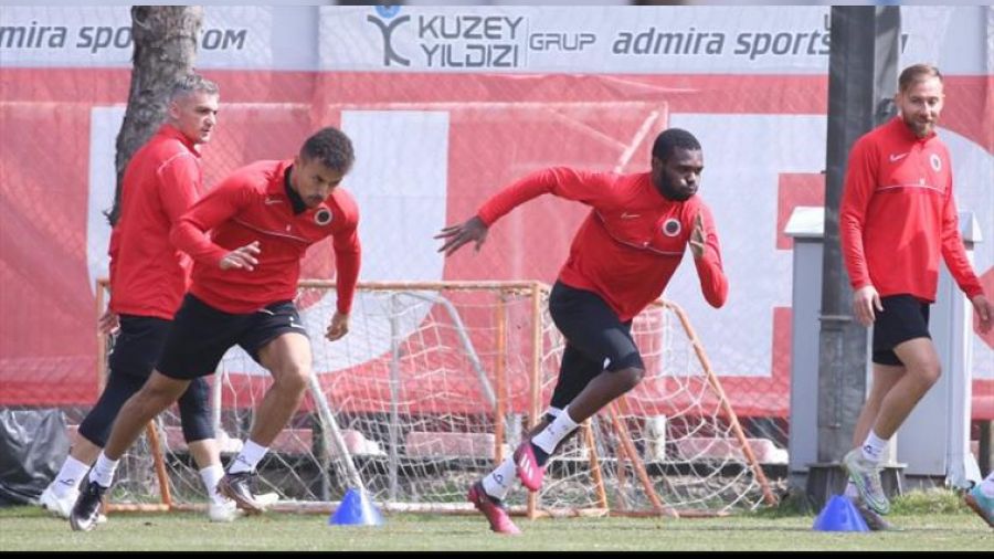 Alt sıralarda final gibi maç