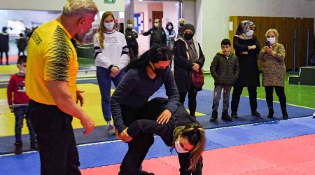 Ankara Bykehir'den kadnlara savunma eitimi