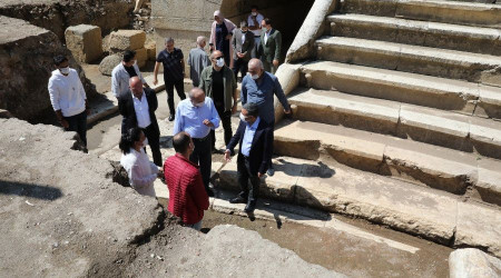 Antik kentte oturma alanlar ortaya kt