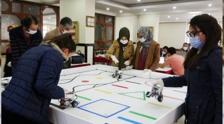 Ardahan'da öğretmenlere robotik kodlama eğitimi
