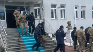 Artvin'de 18 düzensiz göçmen yakalandı