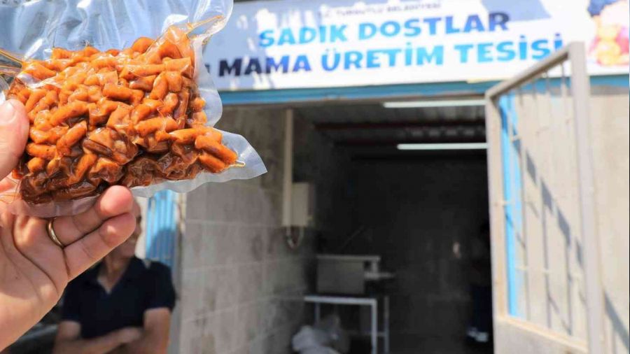 Atk gdalar sokak hayvanlar iin mamaya dnecek