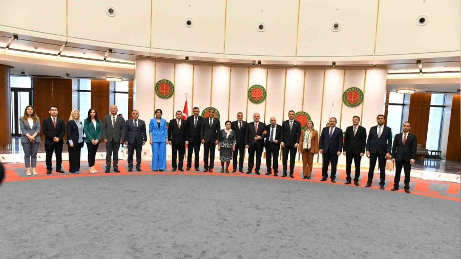 Azerbaycan Barolar Birli�i Ba�kan�'ndan Yarg�tay Ba�kan�'na ziyaret