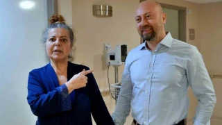 Ba��rsa�� kangrene gidiyordu, kapal� ameliyatla kurtar�ld�