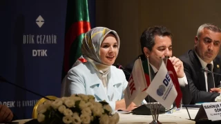 Bakan Göktaş, Cezayir'deki Türk İş Dünyası Buluşması'na katıldı