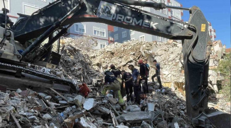 Bakrky'de gkte kalan ii kurtarld