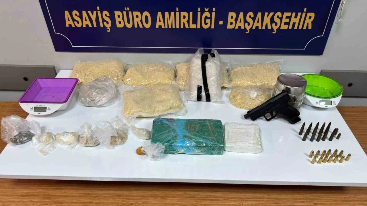 Ba�ak�ehir'de i� yerine silahl� sald�r� d�zenleyenler yakaland�