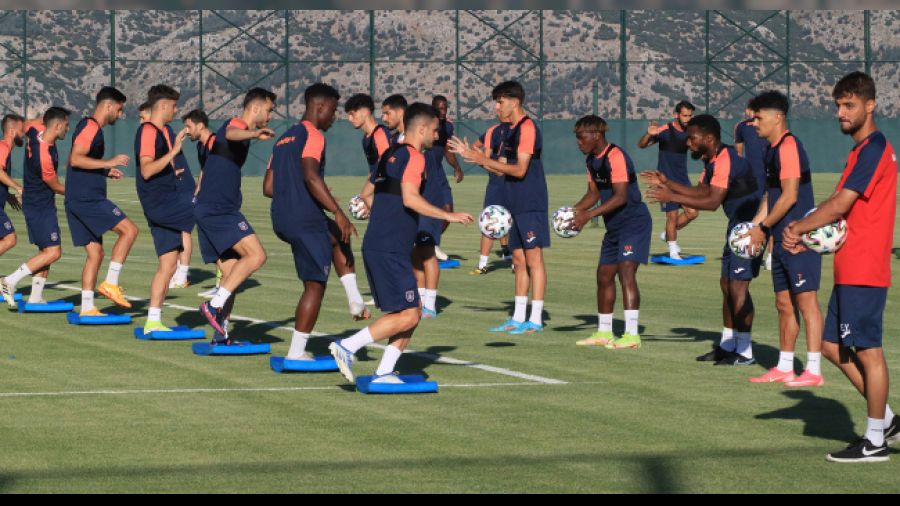 Başakşehir'in konuğu Kasımpaşa