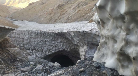 Batman Sason'da 600 metrelik kar tüneli
