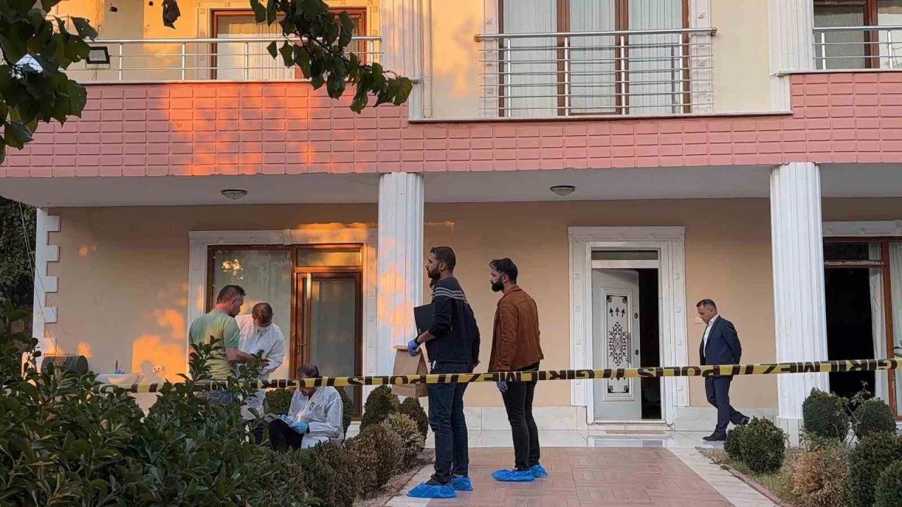 Batman'da villada 3 kişilik ailenin cansız bedenleri bulundu