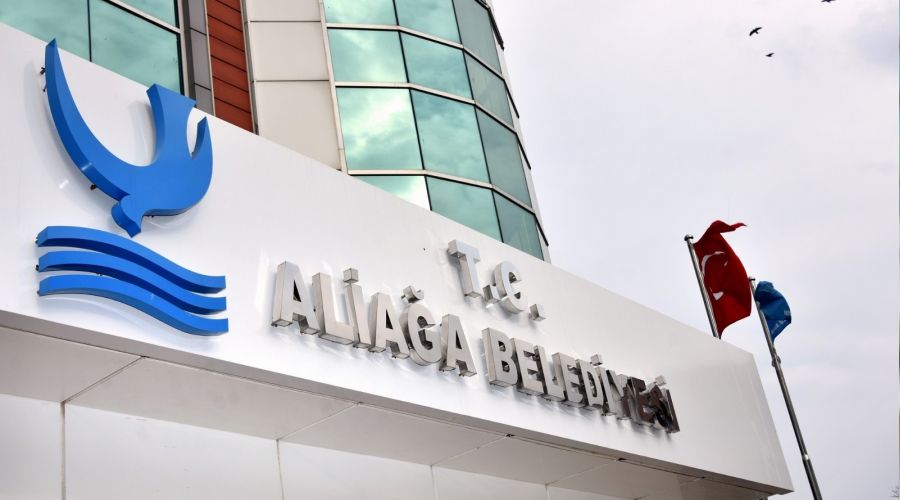 Belediyeye ait ta��nmaz sat�lacak