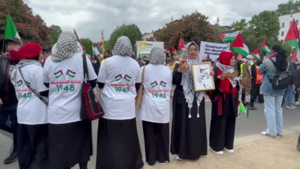 Berlin'deki Nakba yürüyüşüne polisten sert müdahale: 15 gözaltı