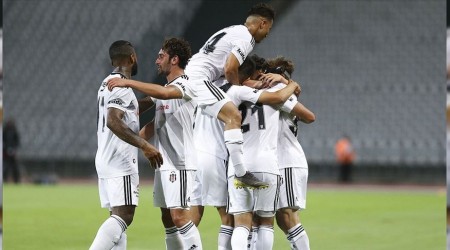 Beşiktaş açılışlarda rahat
