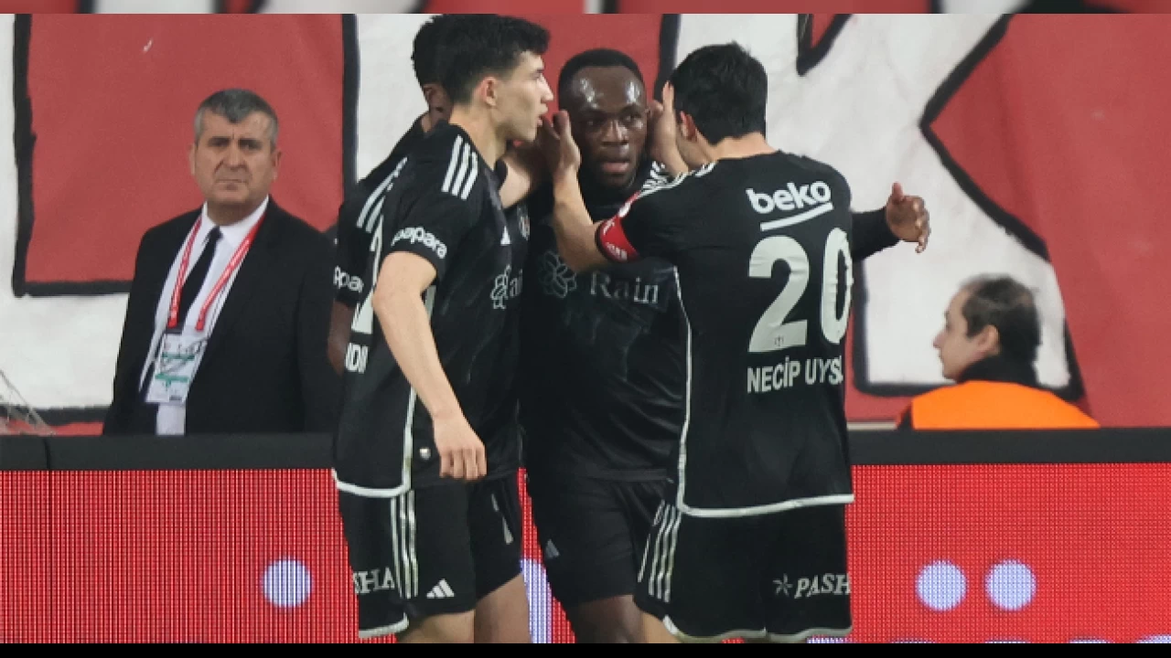 Beşiktaş Antalya'da çeyrek final biletini aldı