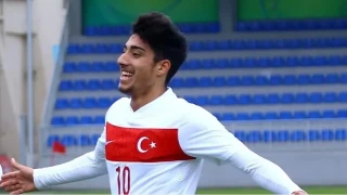 Be�ikta�'tan ilgin� hamle: Berkay �zcan