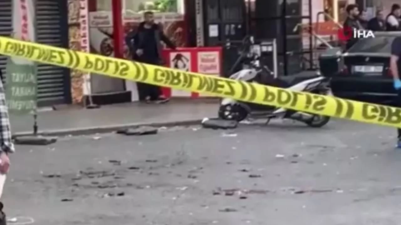 Beyoğlu'nda silahlı saldırı: Yaralılar var
