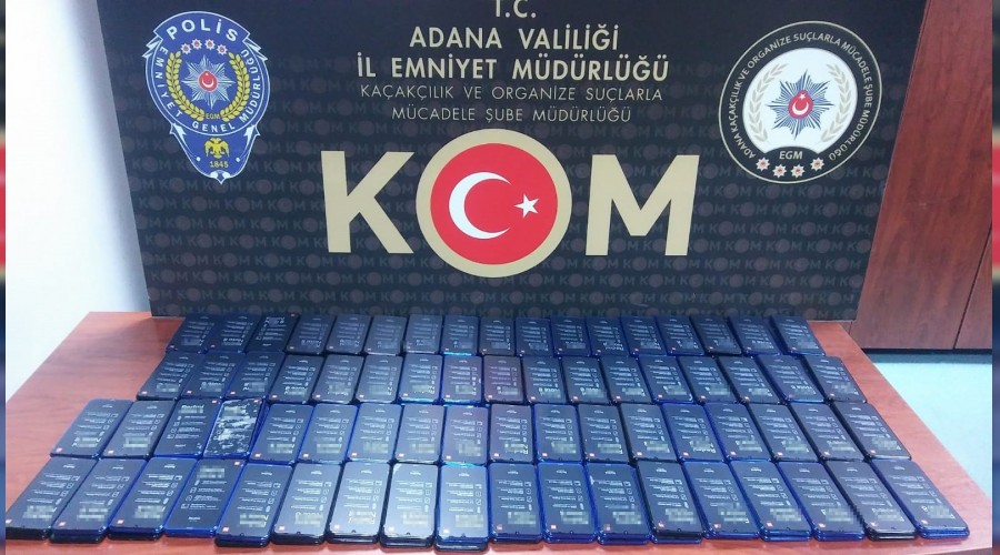 Bidonlardan ka�ak cep telefonu ��kt�