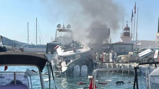 Bodrum'da marinaya yanaan teknede patlama 