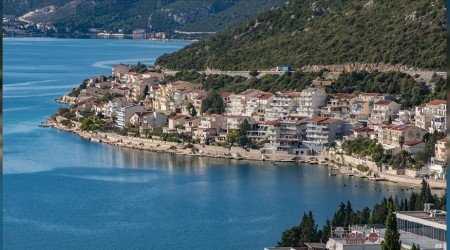 Bosna-Hersek'in denizle bağını koparıyorlar