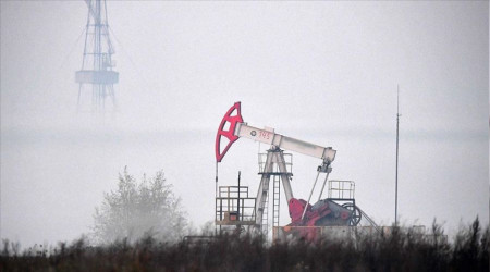 Brent petrolün varil fiyatında düşüş sürüyor