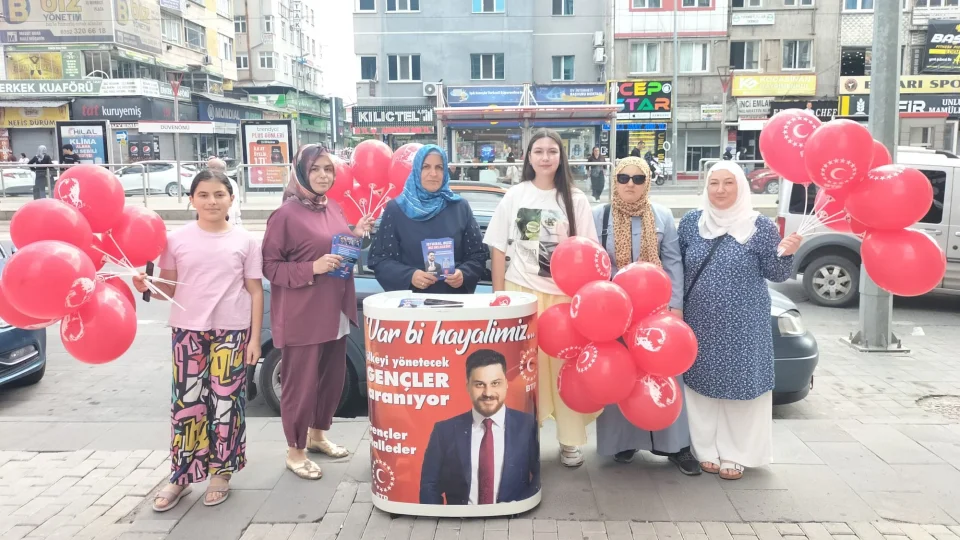 BTP Kayseri Kadın Kolları sahada: Vatandaştan yoğun ilgi