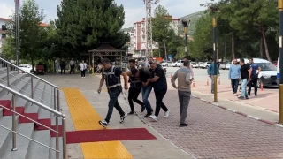 Burdur'da halasının oğlunu öldüren genç ve eşi tutuklandı
