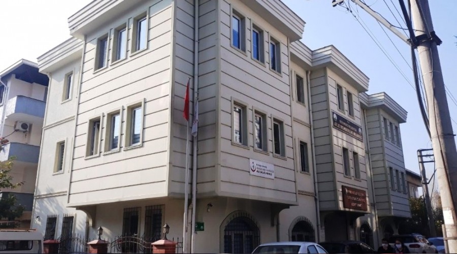 Bursa'da aile sal merkezi karantinaya alnd