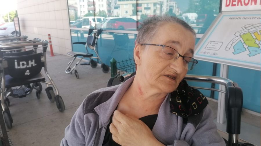 Bursa'da evine girdiği kadını önce boğazlayarak bayıltan hırsız evi soydu