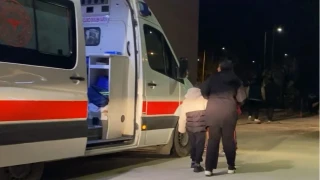 Bursa'da tavuk döner yiyen 25 kişi zehirlendi