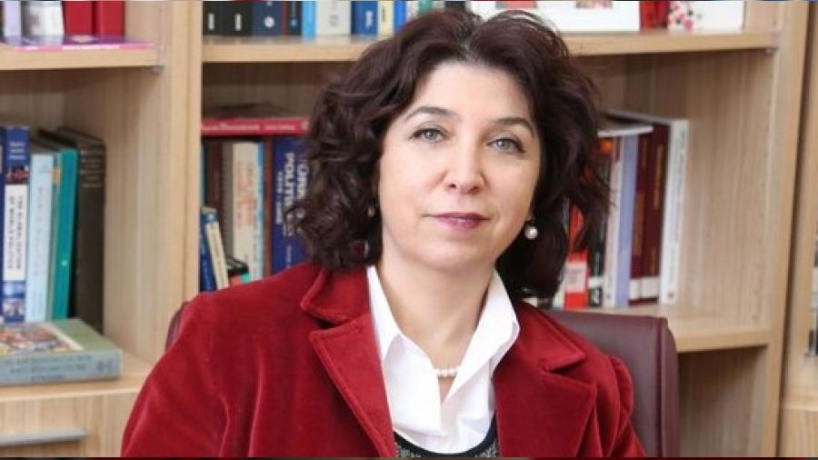   B�y�k sava� kap�da m�?