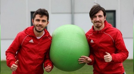 almbay'dan ayrlk itiraf geldi