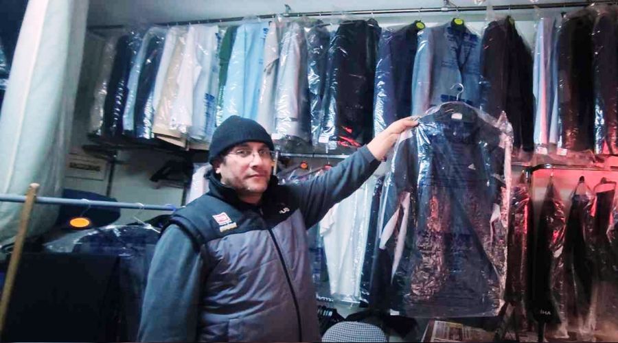 Ceket ve montlar�n cebinde unutulan para 400 bin lira