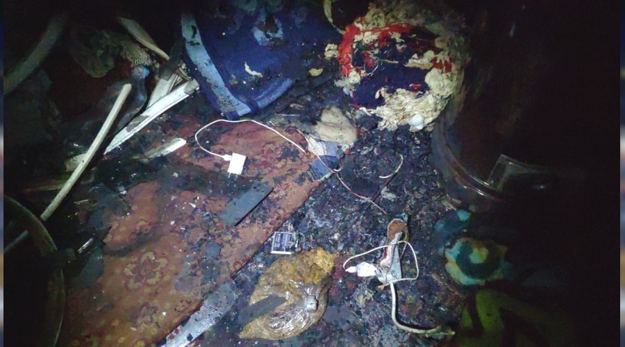 Cep telefonu ev yakt�