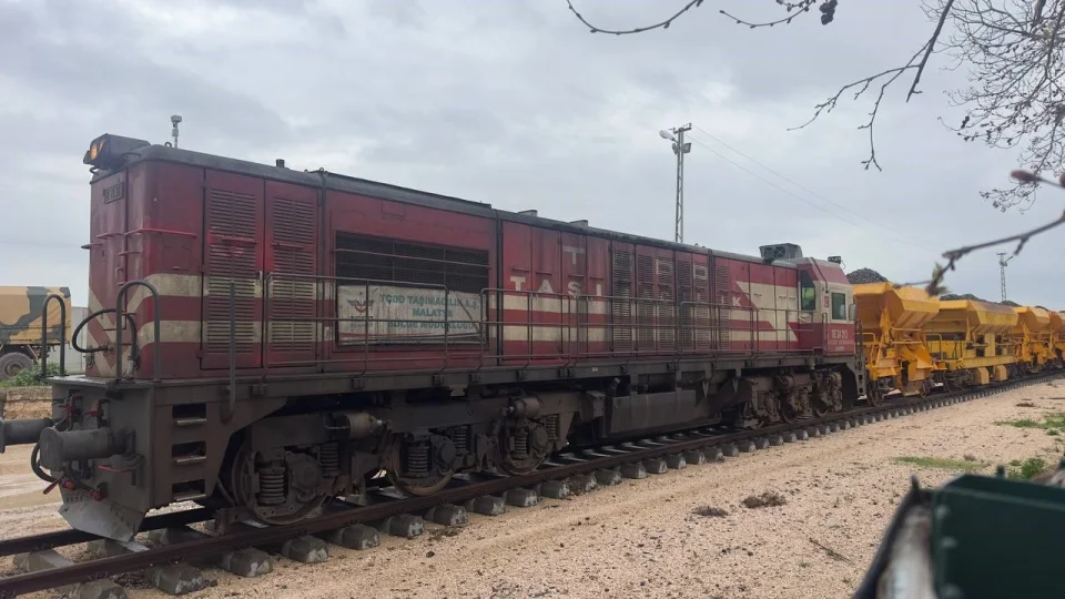 Ceylanp�nar'da tren seferleri 11 y�l sonra yeniden ba�lad�