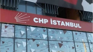 CHP stanbul'dan kayyuma kar hamle: l delegeleri 'olaanst kongre' talep etti