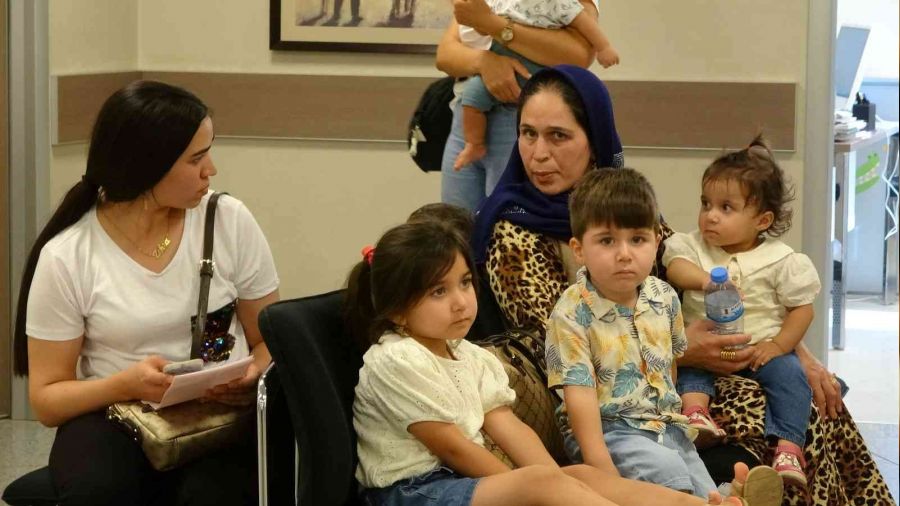 �ocuk sa�l��� uzman� uyard�: 'Eyl�l kritik ay'