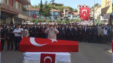 Çorumlu şehit son yolculuğuna uğurlandı