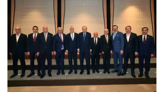 Cumhurbakan Erdoan iilerle bir araya geldi