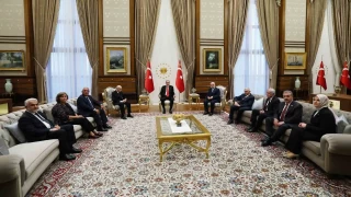 Cumhurbakan Erdoan, MHP lideri Baheli ve baz siyasetileri kabul etti