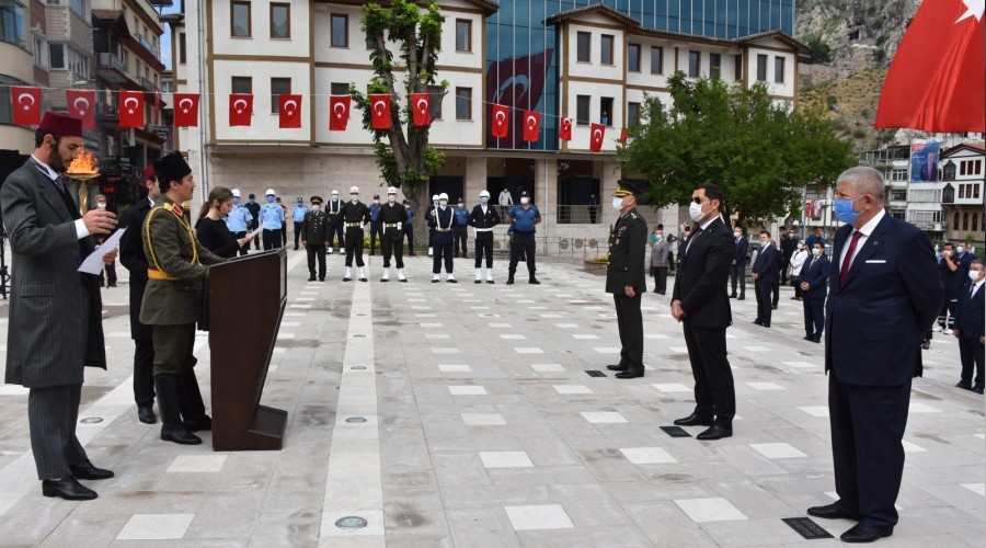 Cumhuriyet�in do�um belgesi unutulmad�