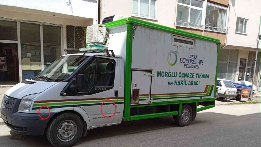 Defin yeri konusunda anla�amay�nca silahlar� �ektiler