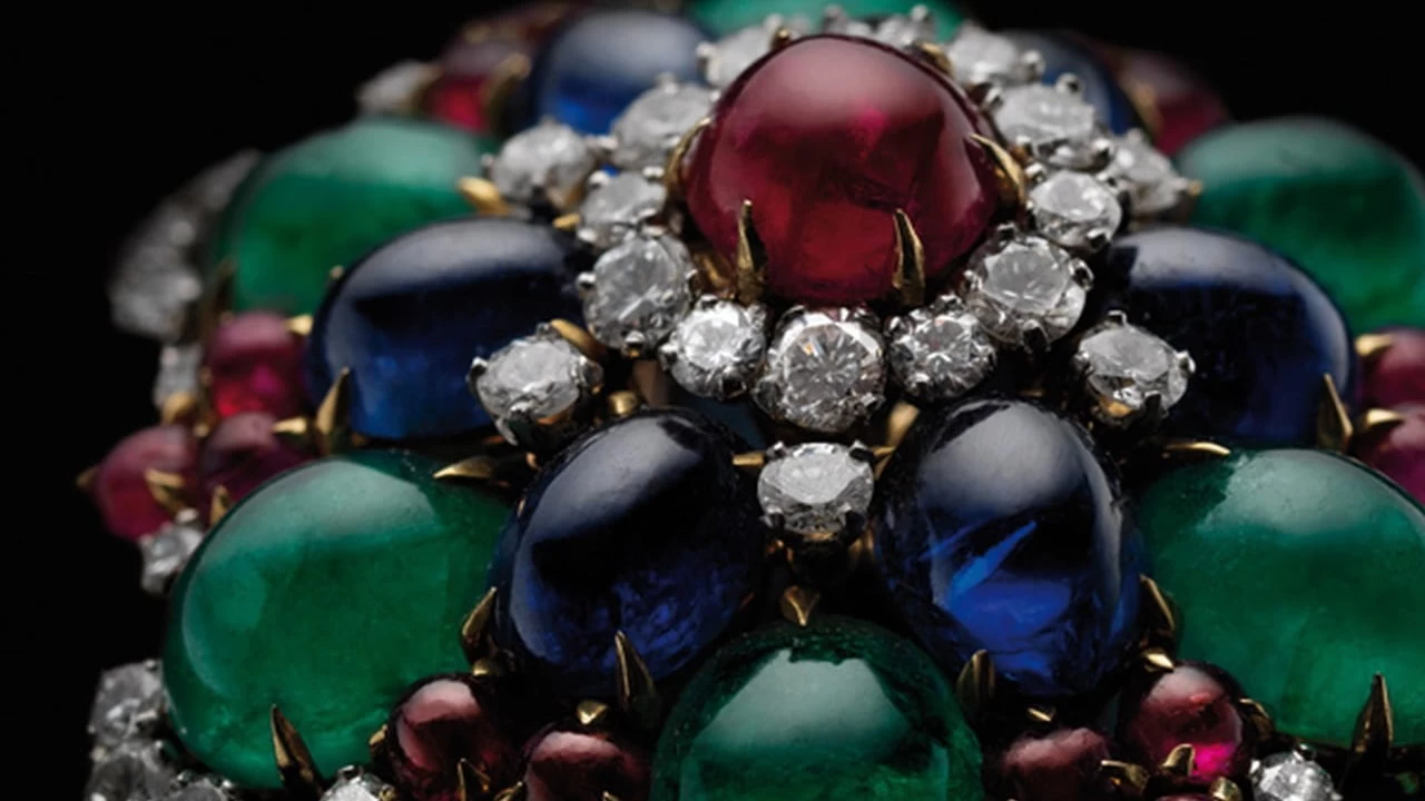 Değerli taşların ışıltısında sanatın yankıları