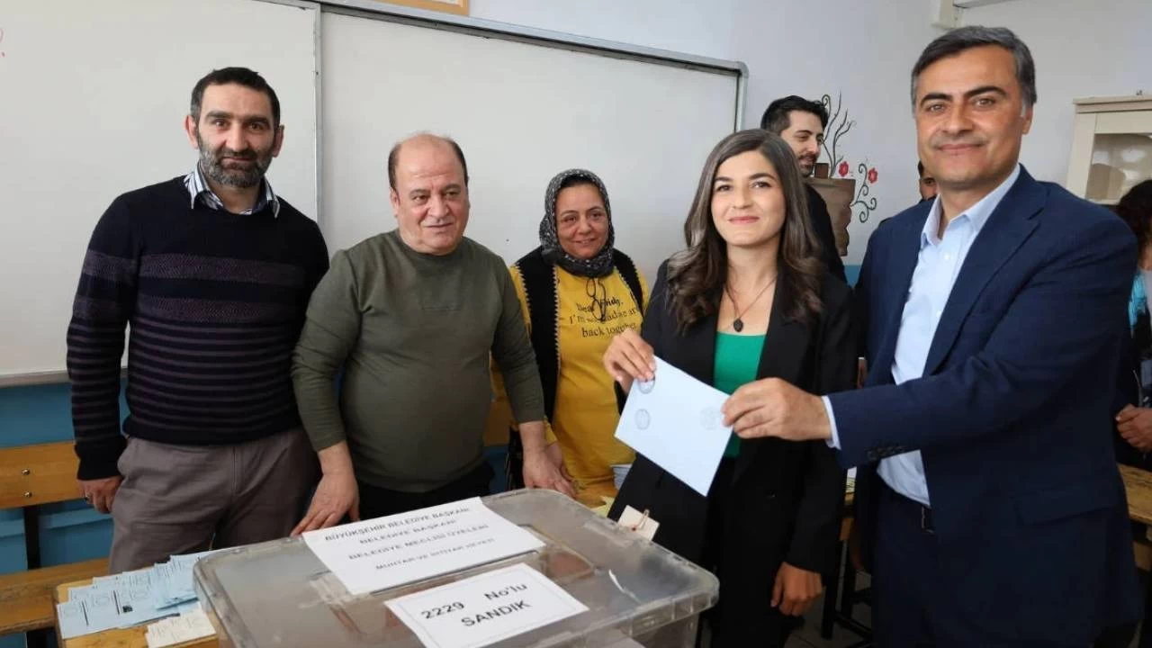DEM Parti Van kararı için YSK'ye itiraz etti
